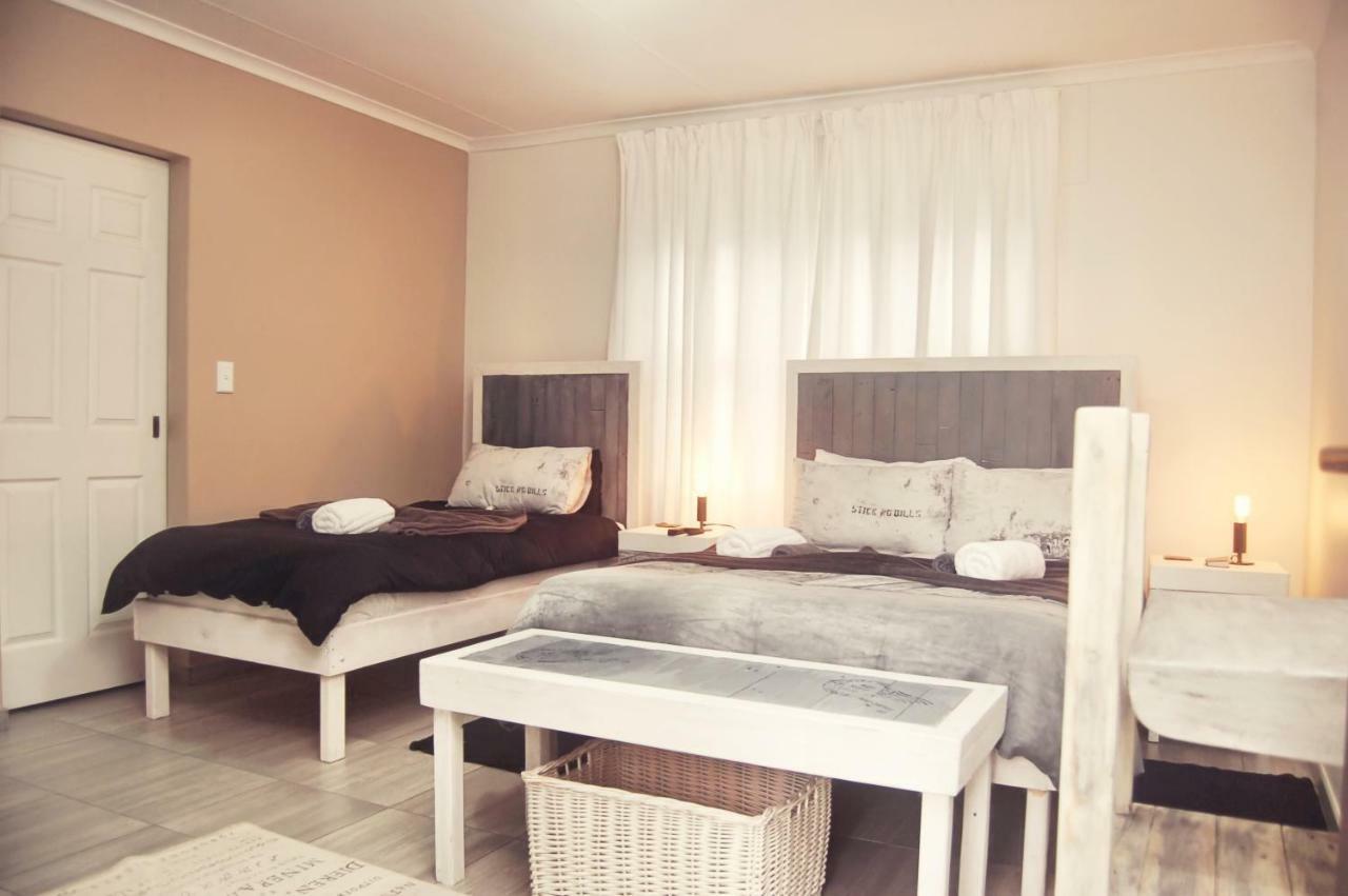 La Casetta Bed & Breakfast Swakopmund Exteriör bild